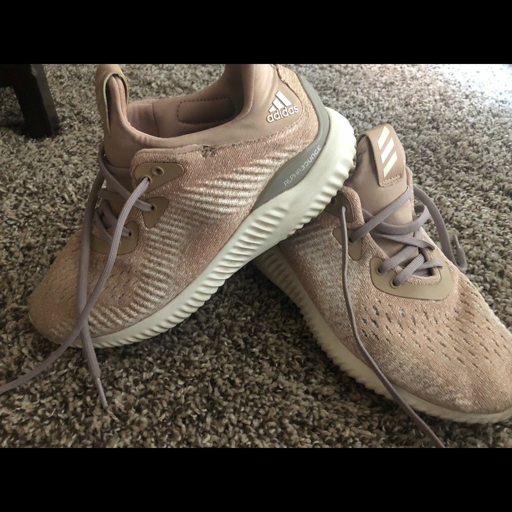 Adidas Pink Tennis Shoes